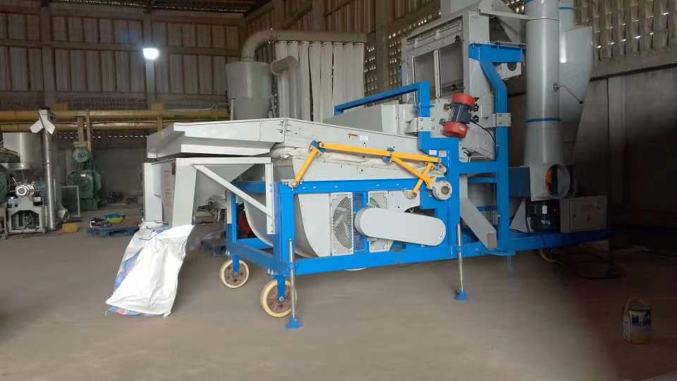 Soybean Cleaning Machine installed in Benin-Hebei Beibu Machinery Technology Co.,LTD Soybean Cleaning Machine installed in Benin-Hebei Beibu Machinery Technology Co.,LTD