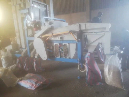 Soybean Cleaning Machine in Client's Warehouse-Hebei Beibu Machinery Technology Co.,LTD